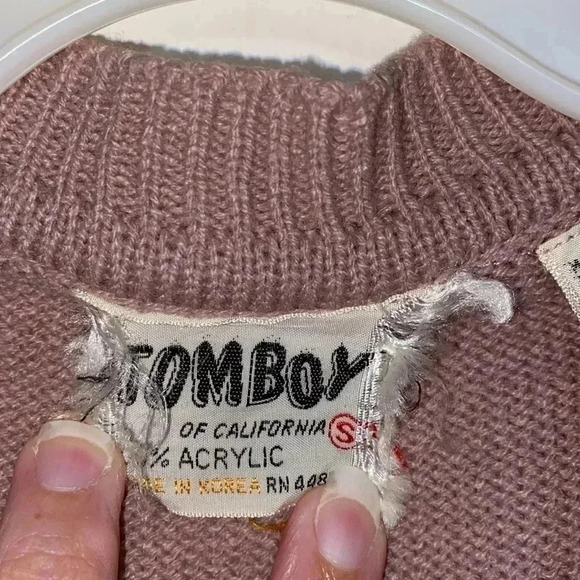 Tomboy of California V-Neck Corded Sweater Vest/Top - Picture 4 of 8